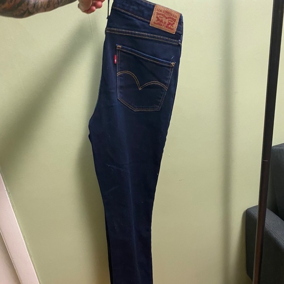 Levi 721 High Rise Skinny - Picture 3 of 6
